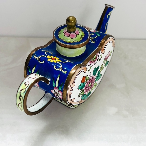 Authentic Kelvin Chen Grape Teapot Vintage | Taiwan Cloisonné Enamel | Oval - Picture 8 of 8